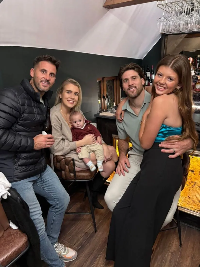 Guests at the bar
